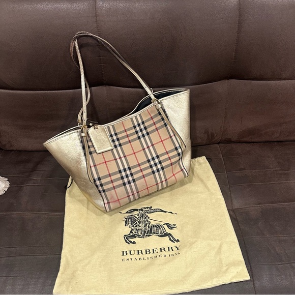 💯 Authentic RARE Burberry Canterbury Horseferry Check Tote Gold Purse Handbag - Picture 5 of 17